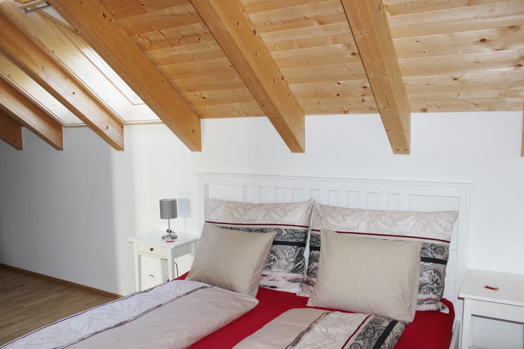 Ferienwohnung Earthloft Bad Kleinkirchheim Room photo